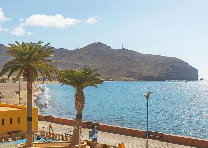 Home2book Amazing Sea Front Los Marineros *